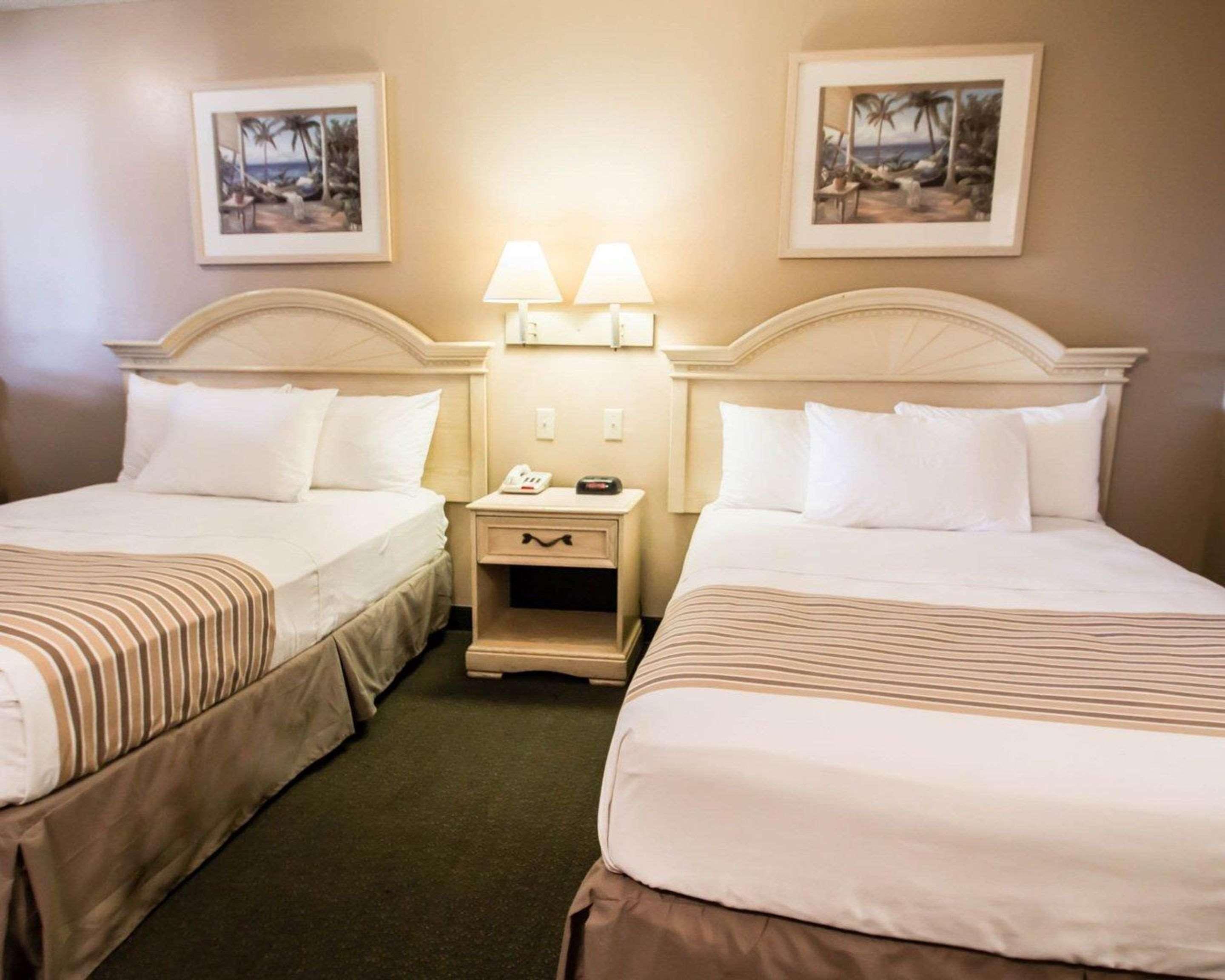 Rodeway Inn Forest City Kültér fotó