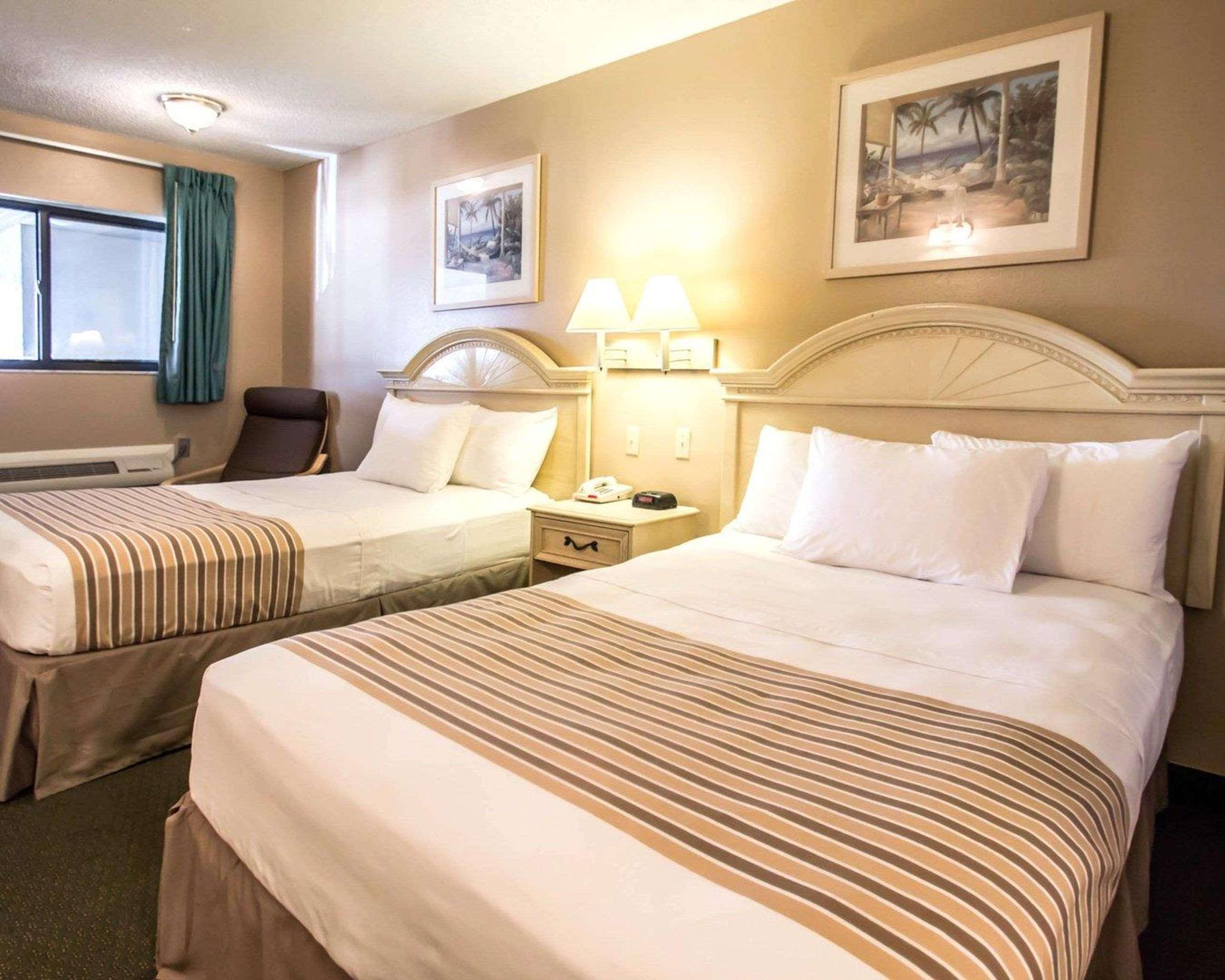 Rodeway Inn Forest City Kültér fotó